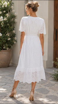 Amelia Lace Dress (White)