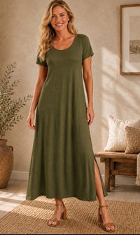 Maxi solid dress
