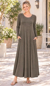 The Everly Grace Maxi Dress